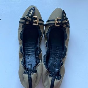 Beautiful, new Burberry flats
